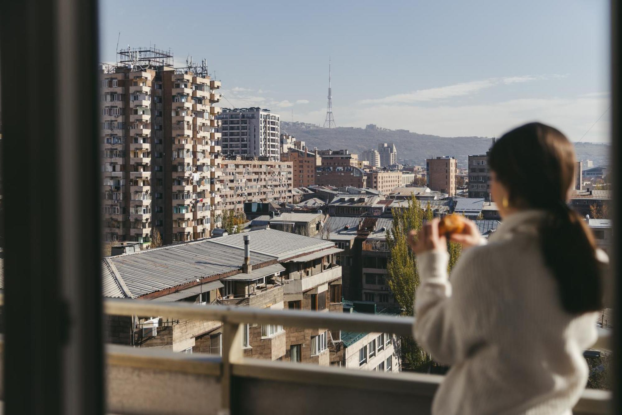 Saryan Retreat Balcony Bliss Self-Checkin Keygo 36 Apartment Yerevan Luaran gambar